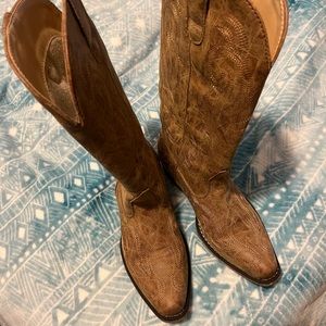 Roper Cowboy Boots
